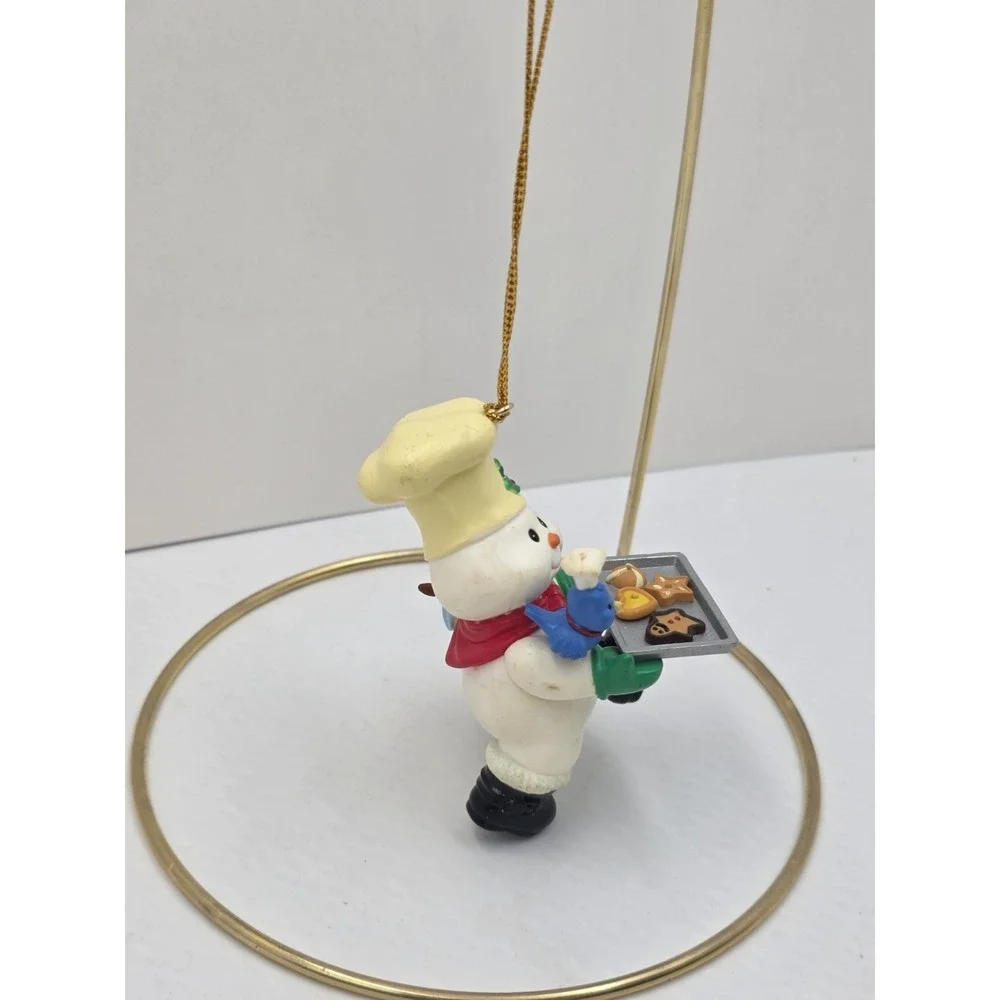 VTG 1997 Mistletoe Magic Snowman Baker Christmas Ornament Cookies‎ Bird 3.5